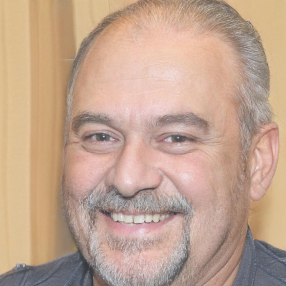 Experto en gestión financiera empresarial y control presupuestario